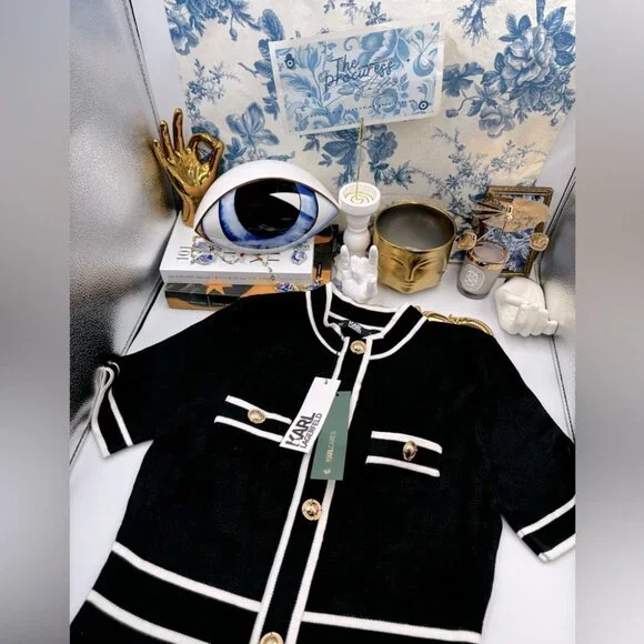 🆕KARL LAGERFELD🧿 NWT Classic Knit Dress with Embroidered Monogram, Black, Sz M - Picture 2 of 16